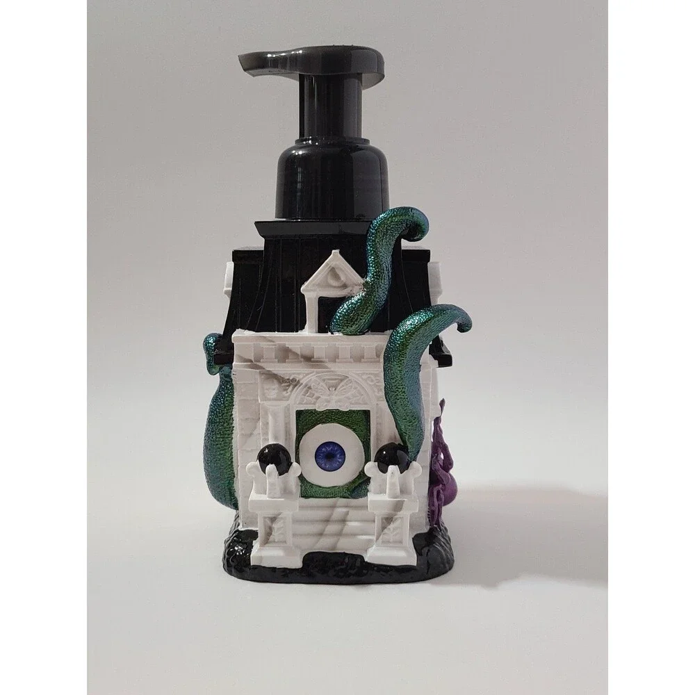 Bath and Body Works Halloween Foaming Soap Dispenser NEW
